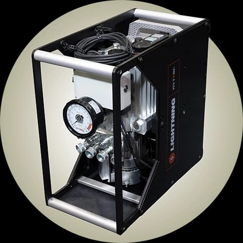 The LIGHTNING PUMP Standard Battery-Operated Hydraulic Pump
