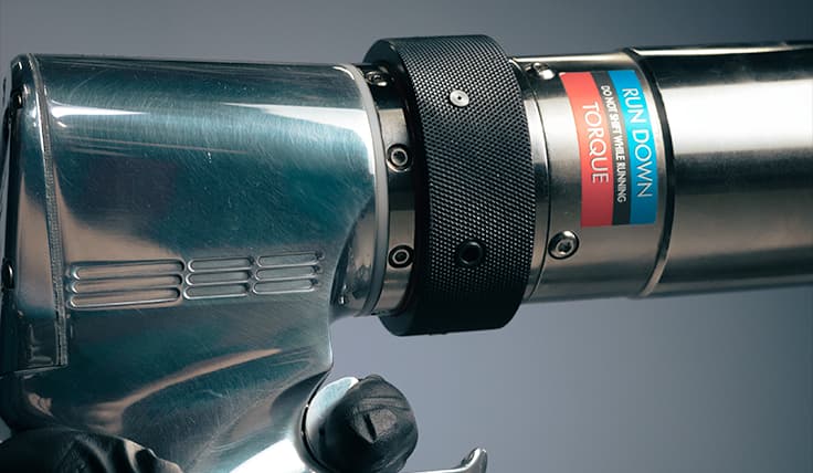 A close-up of the shift collar, allowing the jGun DUAL SPEED Pneumatic Torque Tool to switch between rundown and torque modes.