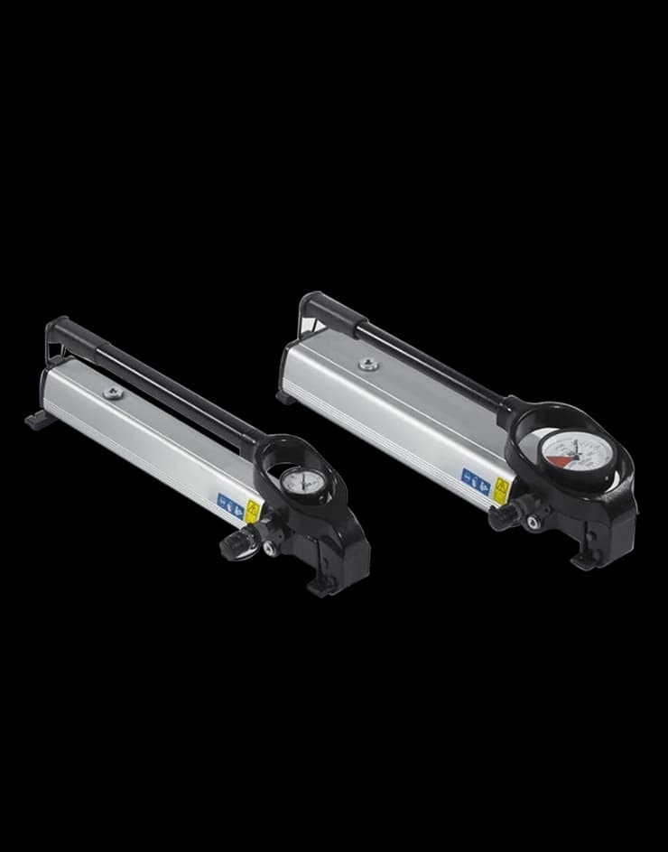 The HYTORC Hand Tensioning Pump