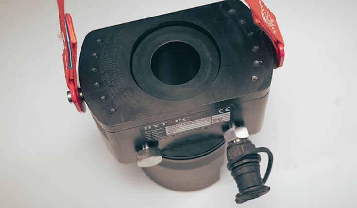 An AVANTI Hydraulic Torque Wrench with attached coaxial reaction arm and socket.